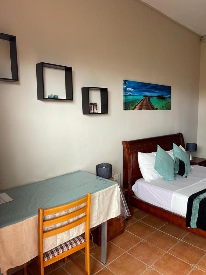 L'Oiseau De L'Ocean Tourist Residence Flic en Flac Bilik gambar